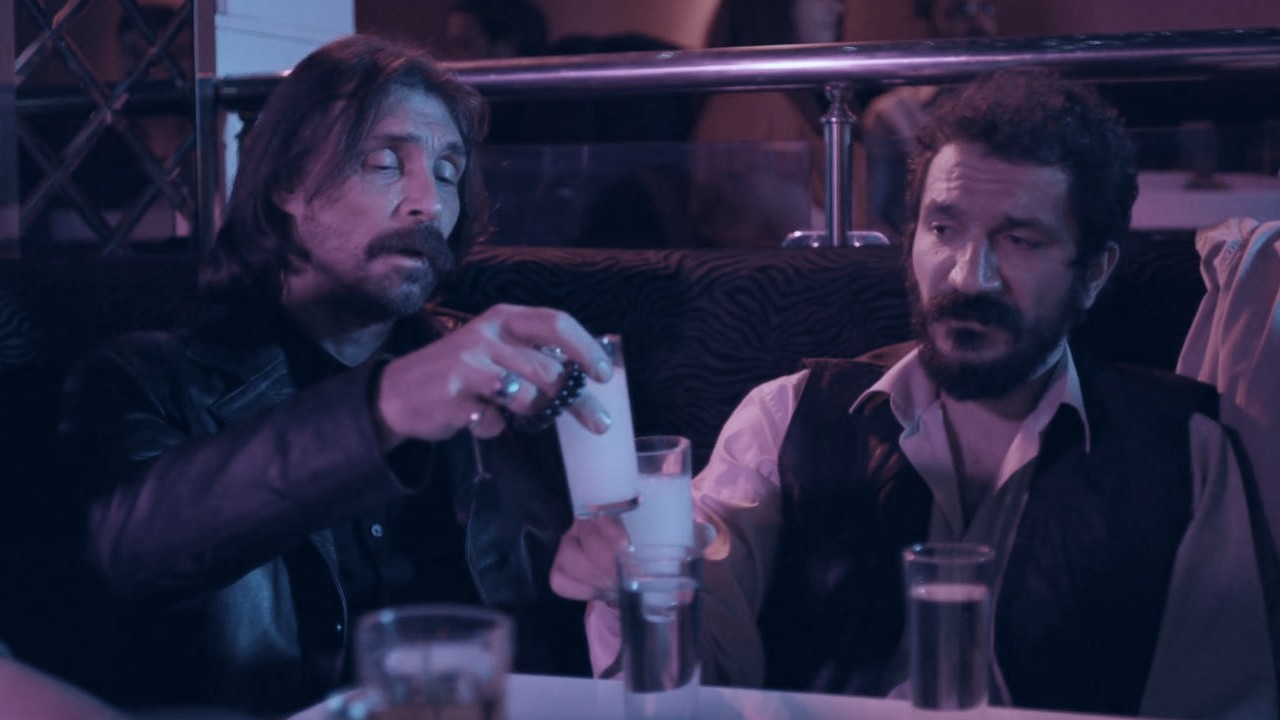Alkol Tercihine Göre Hangi Behzat Ç. Karakterisin?